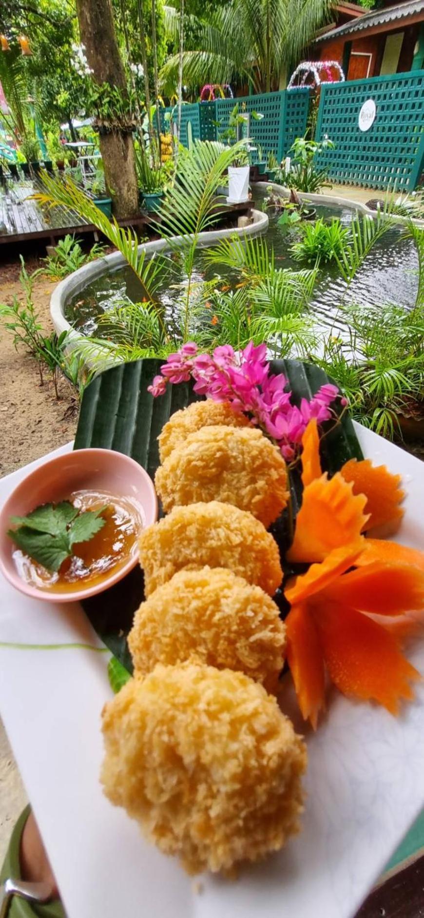 The Royal Bamboo Lodges - Sha Certified Khao Sok National Park المظهر الخارجي الصورة