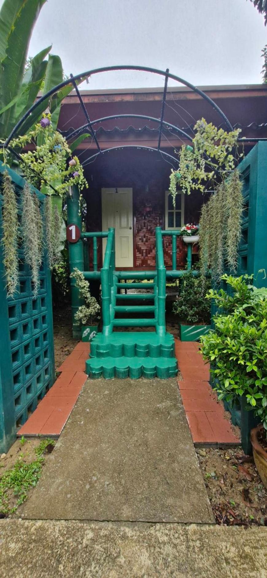 The Royal Bamboo Lodges - Sha Certified Khao Sok National Park المظهر الخارجي الصورة