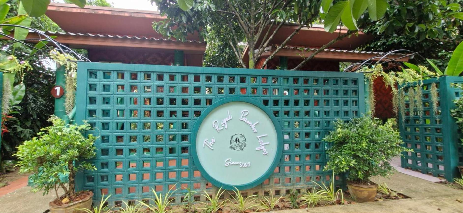 The Royal Bamboo Lodges - Sha Certified Khao Sok National Park المظهر الخارجي الصورة